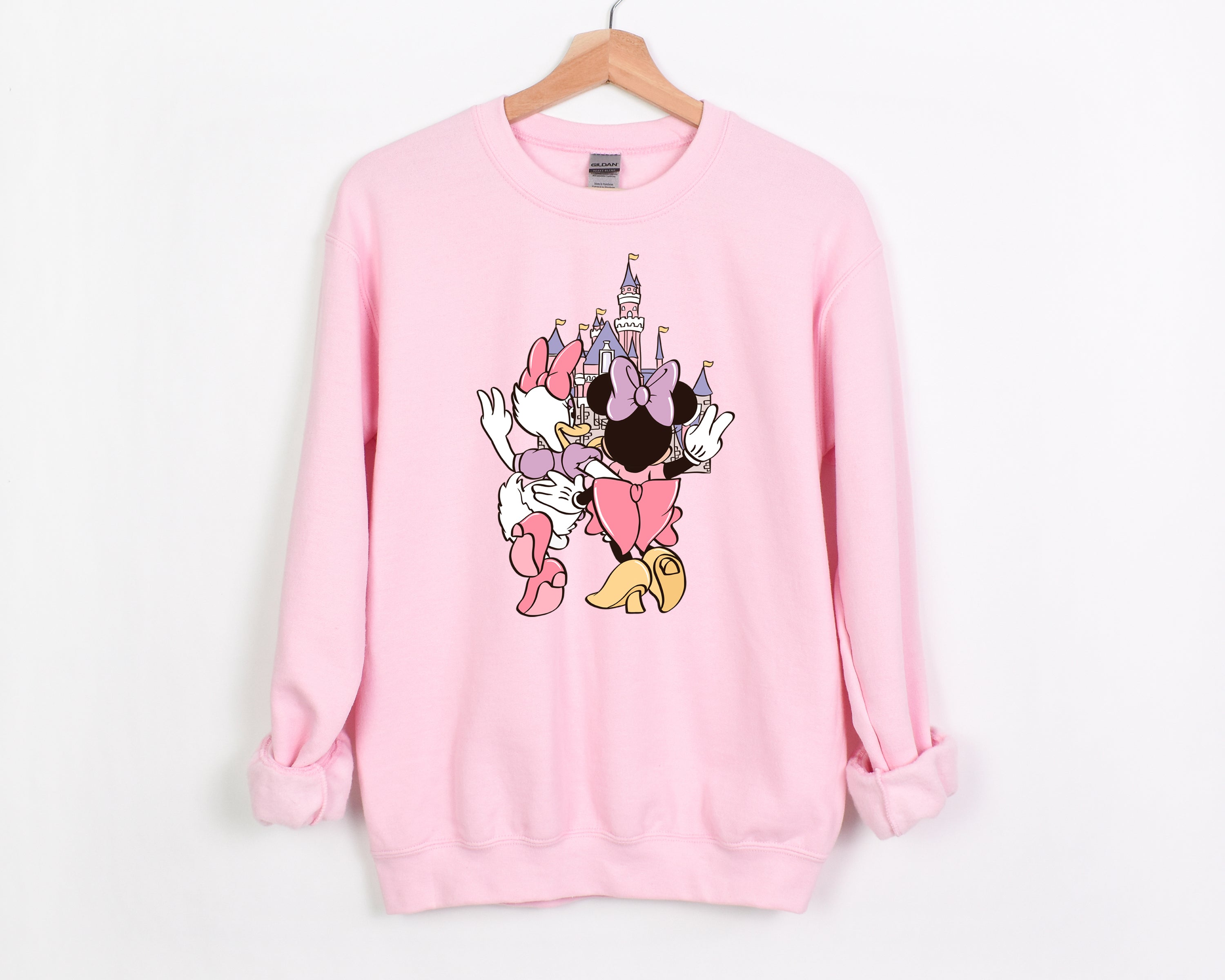 FOMARE Deviluseコラボ スウェット XL Castle Besties - Adult Fleece Sweatshirt – Modish on Main